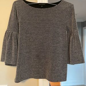 Banana Republic Black/white Bell Sleeve Blouse M